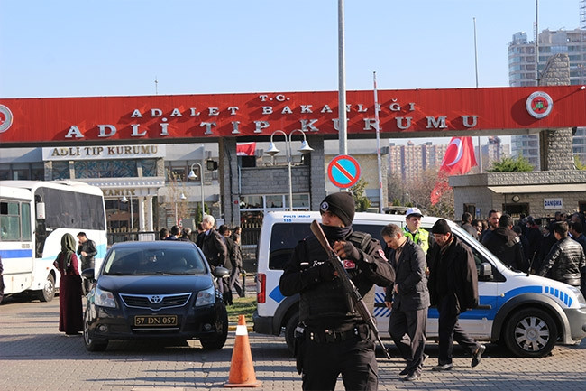 Şehit ailelerinin acılı bekleyişi - Resim: 3