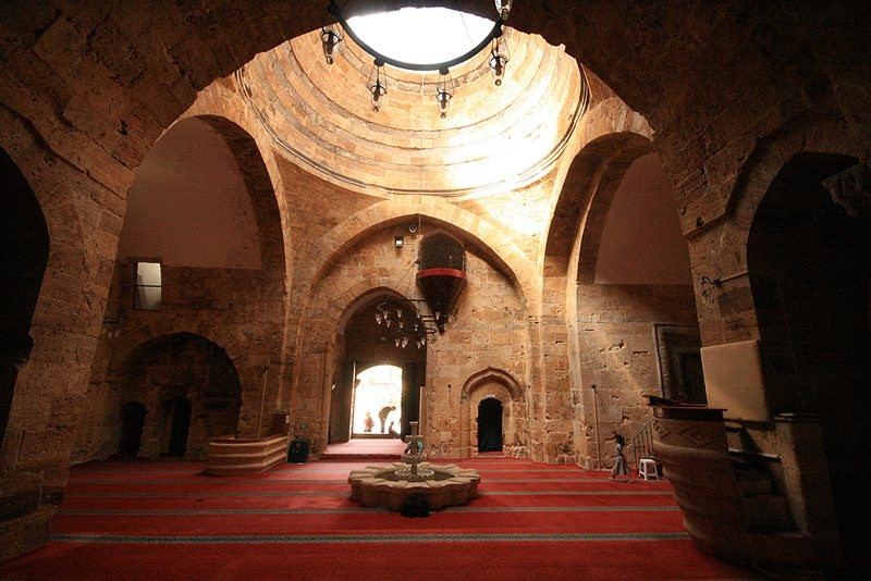 Astronominin doğduğu yer: Cacabey Medresesi - Resim: 4