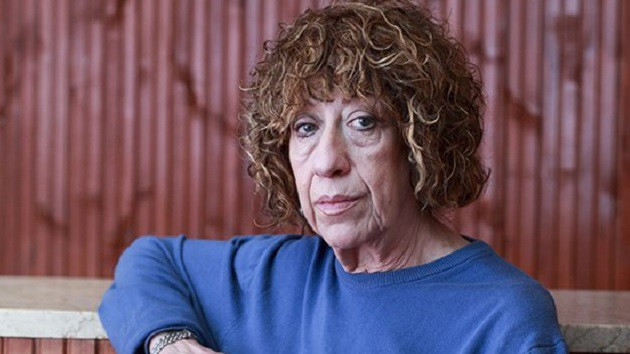 Ayşen Gruda fotoğrafları - Resim: 14