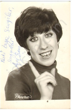 Ayşen Gruda fotoğrafları - Resim: 6