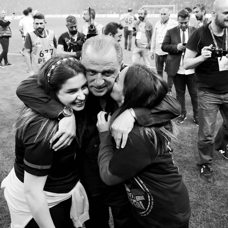 Galatasaray'ın şampiyonluğu ünlüler dünyasında geniş yankı buldu - Resim: 7