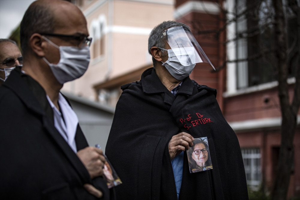 Türk patalog Prof. Dr. Feriha Öz, meslektaşları tarafından uğurlandı - Resim: 13