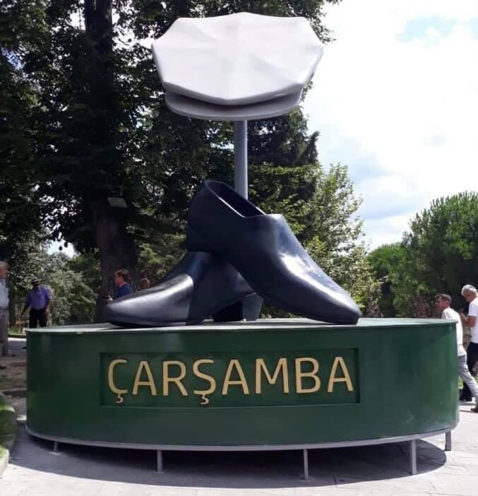 Hala Rönesans girememiş olmamıza neden olan heykeller. İçinden tombul çocuk çıkan karpuz heykeli ne ki - Resim: 13