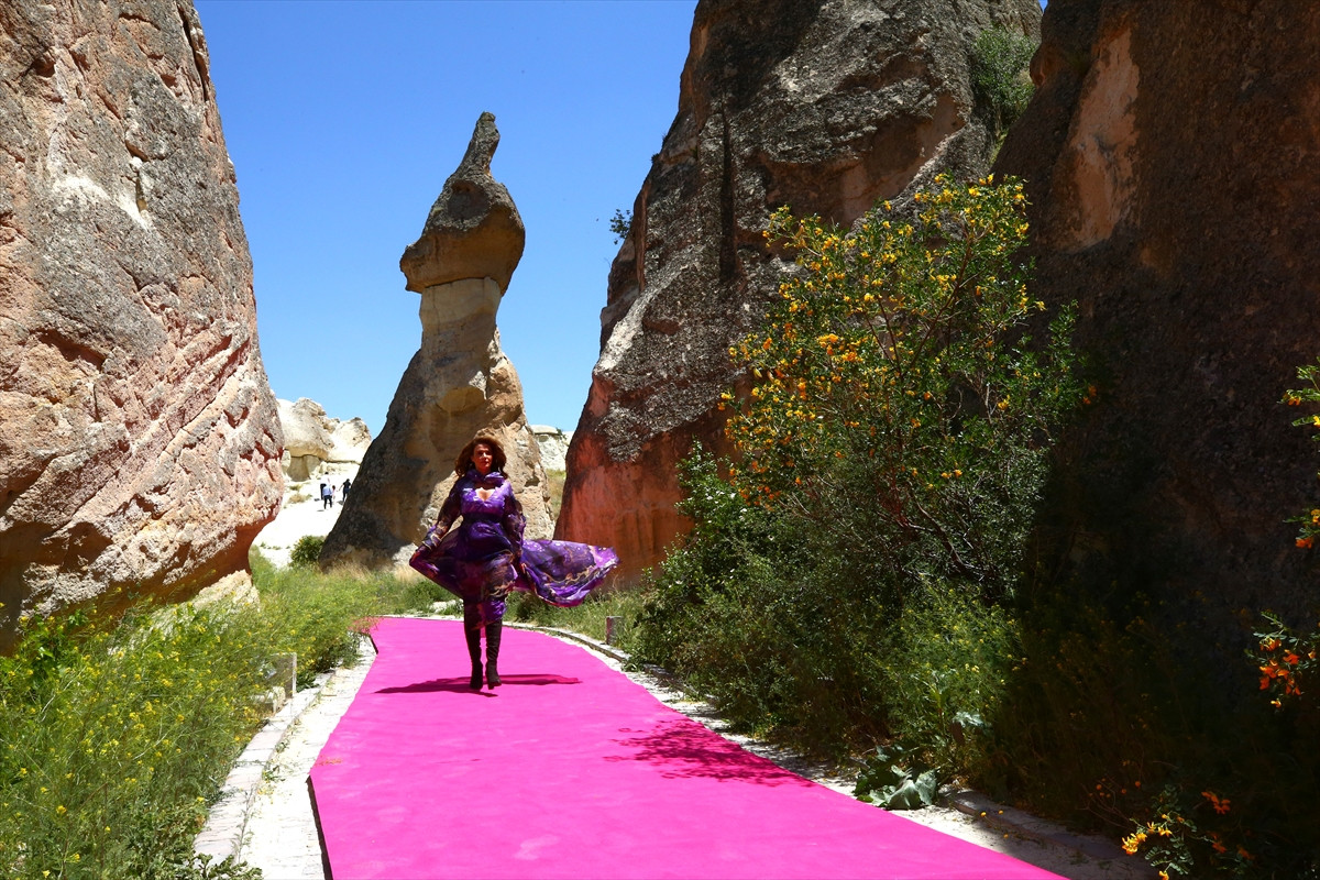 Peribacaları arasında moda defilesi düzenlendi - Resim: 3