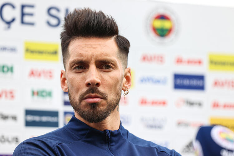 'Tatilini bırak gel' demişti! İki yıldızın biletini kesti - Resim: 5