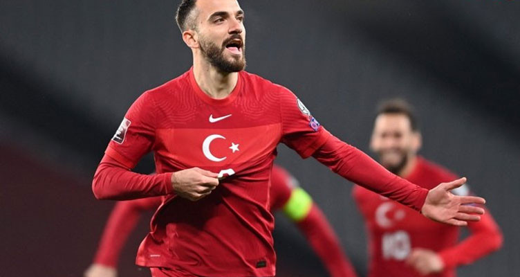 Galatasaray'da yönetim yok hoca yok 4 transfer var! - Resim: 10