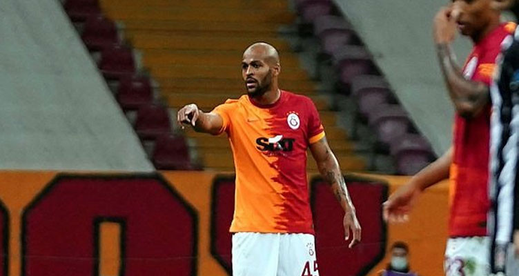 Galatasaray'da yönetim yok hoca yok 4 transfer var! - Resim: 2