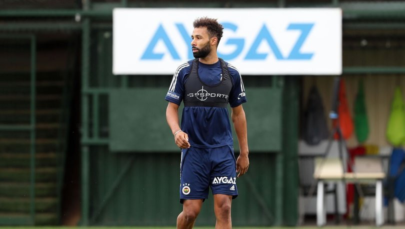 Sezonun ilk transfer bombası F.Bahçe'den! Süper yıldız Samandıra Tesisleri'ne davet edildi - Resim: 3