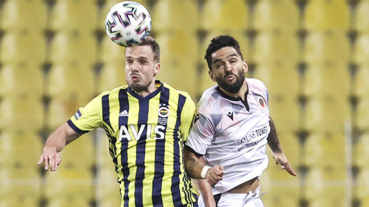 Yıldız futbolcudan şok hamle! Ezeli rakibe haber gönderdi 'Beni alın' - Resim: 8