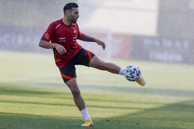 Cimbom 'Gönderelim gitsin' dedi Trabzonspor hemen görüşmelere başladı - Resim: 5