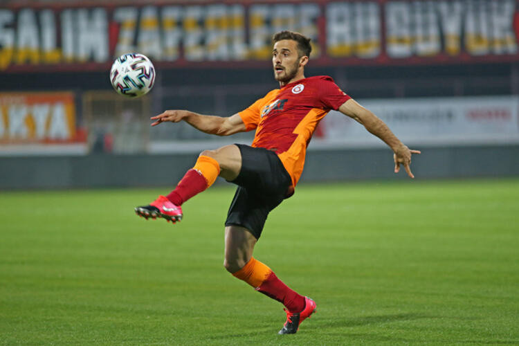 Cimbom 'Gönderelim gitsin' dedi Trabzonspor hemen görüşmelere başladı - Resim: 12