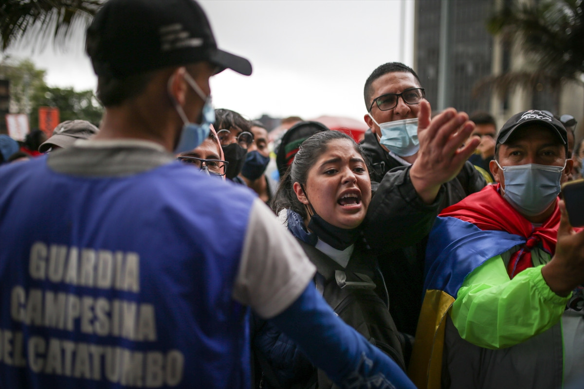 Kolombiya’da vergi reformu için protestolar sürüyor - Resim: 7