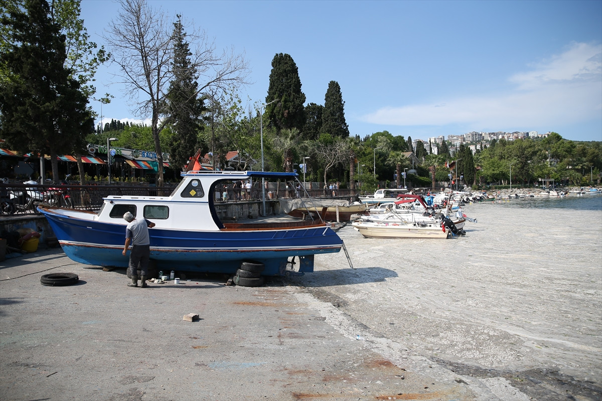 İzmit Körfezi'nde deniz salyası felaketi böyle görüntülendi - Resim: 9