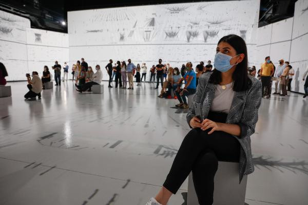 Yapay zeka algoritmalarıyla Van Gogh tablolarının içinde gezildi - Resim: 11