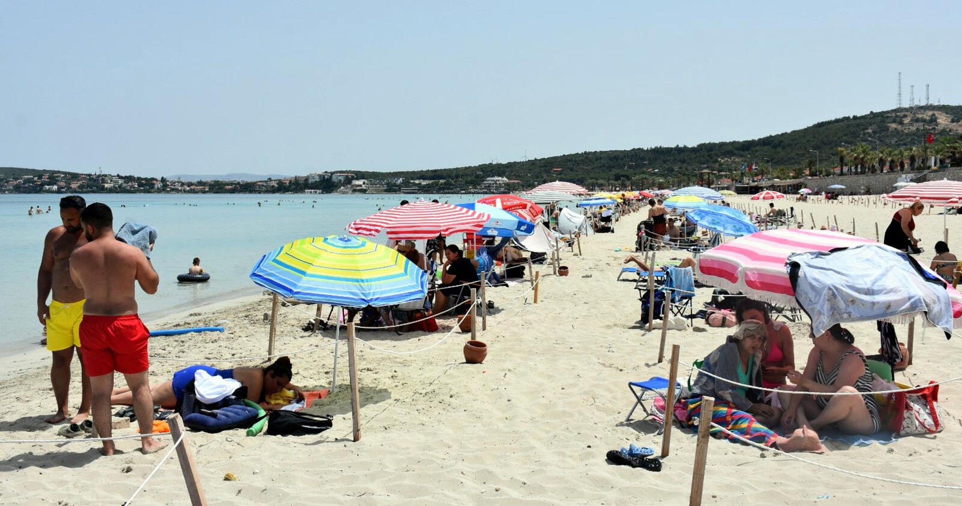 Normalleşmenin ilk gününde sahillerde yer kalmadı - Resim: 3