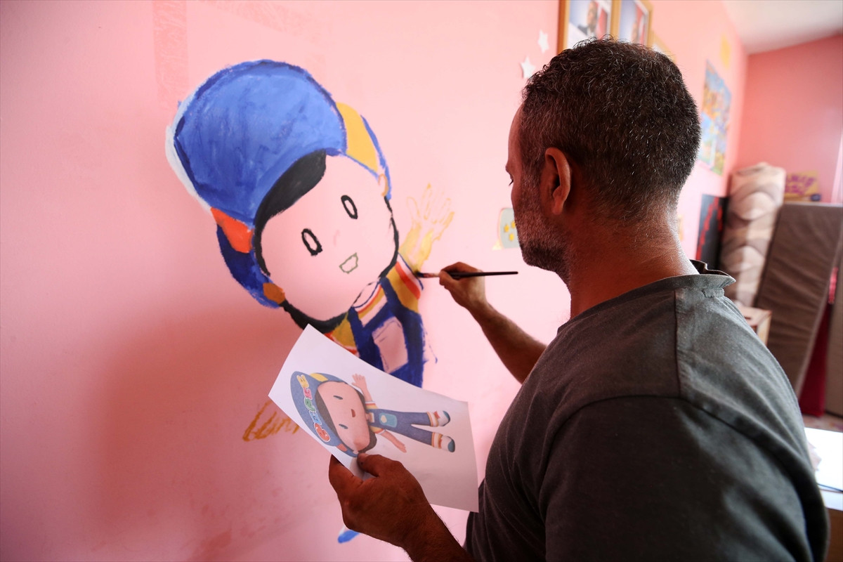 Elektrik ustası gönüllü olarak sınıf duvarlarını renklendiriyor - Resim: 11