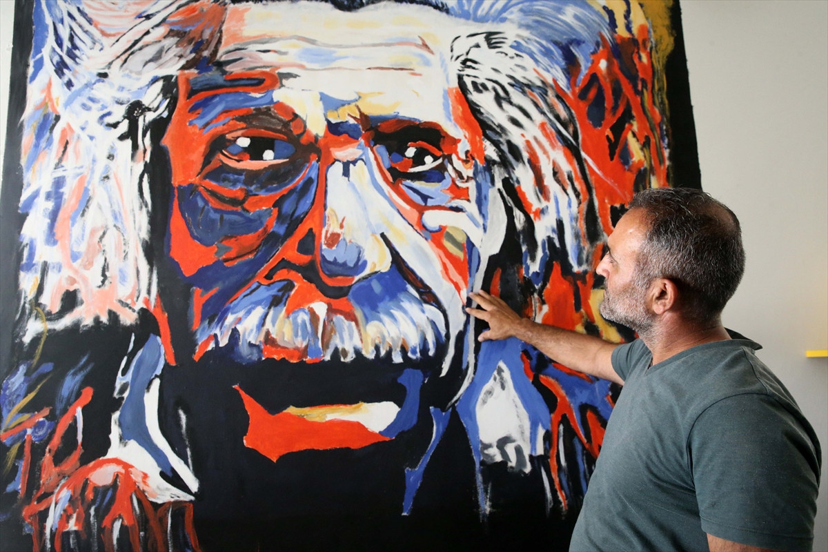 Elektrik ustası gönüllü olarak sınıf duvarlarını renklendiriyor - Resim: 4