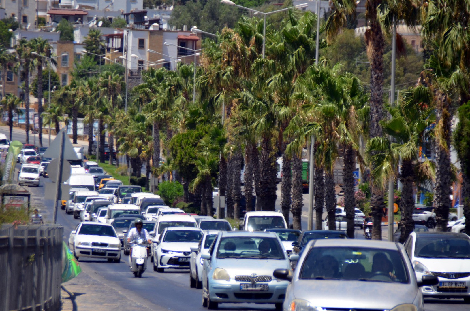 Bodrum'a 1 haftada 140 bin araç giriş yaptı - Resim: 13