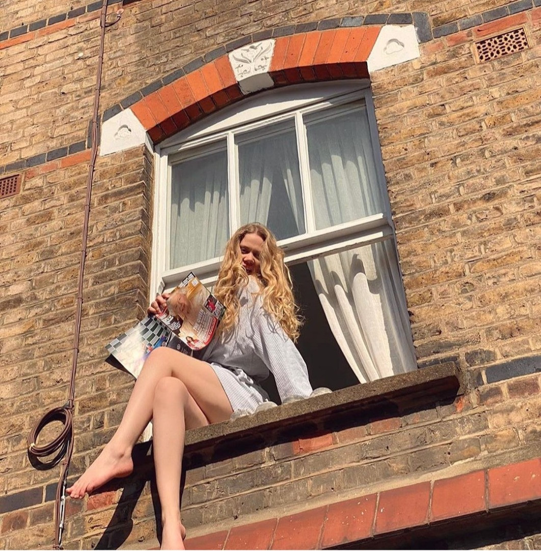 Serel Yereli'den bikini üstü yerine ilginç tercih - Resim: 5