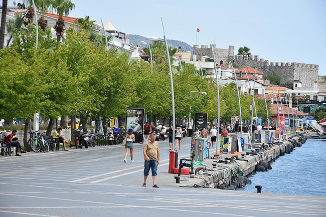 500 bin tatilci gitti Marmarisliler rahat bir nefes aldı - Resim: 10