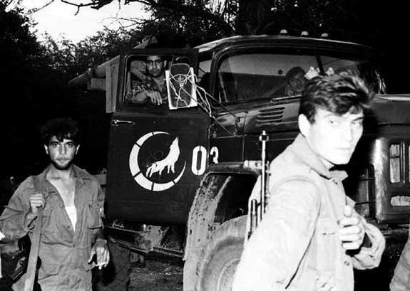 Kıbrıs’ta Türk Mukavemet Teşkilatı’na çalışan İsveçli teğmen Lars Willy Lindh’in hikâyesi - Resim: 31