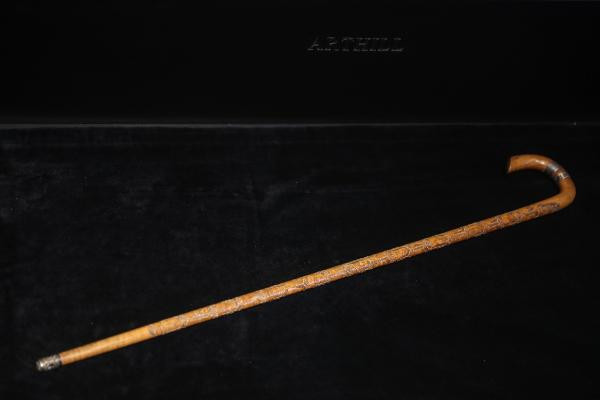 Atatürk'e İran Şahı'nın hediye ettiği baston satılıyor - Resim: 1