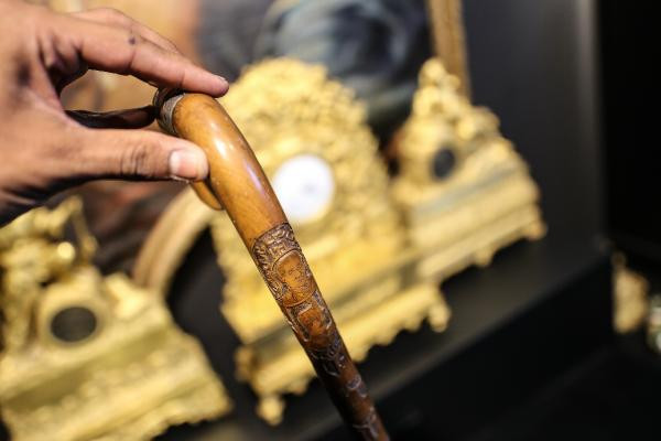 Atatürk'e İran Şahı'nın hediye ettiği baston satılıyor - Resim: 5