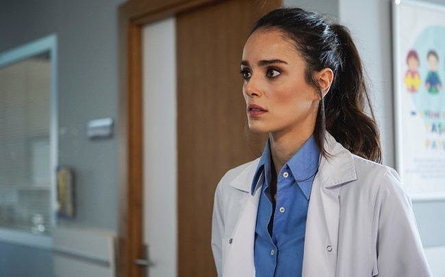 Ünlü oyuncunun tekerlekli sandalyede görüntüleri ortaya çıktı - Resim: 6