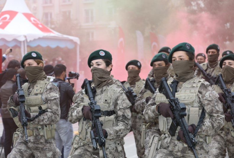 Cumhuriyet'in 98. yılı 81 ilde böyle kutlandı - Resim: 8