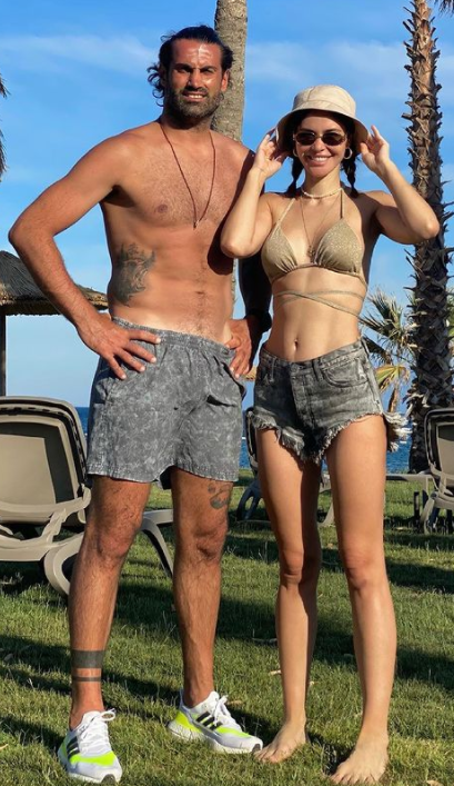 Volkan Demirel'in eşi Zeynep Demirel Cadılar Bayramı’nı kutladığı için eleştirenlere öyle bir yanıt verdi ki! Vatandaşlara acı gerçeği hatırlattı - Resim: 9