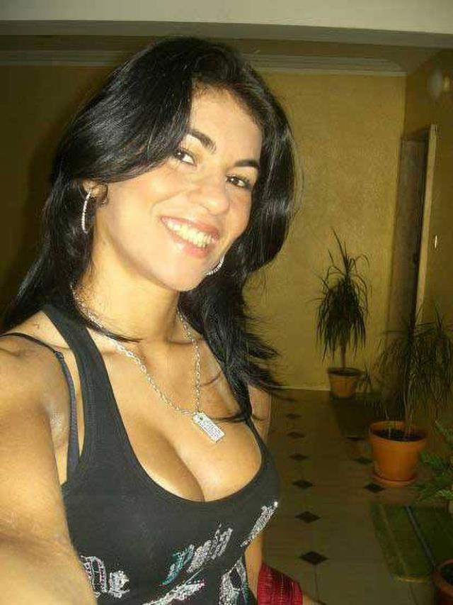 Son paylaşımı herkesi ayağa kaldırdı! Ünlü kaleci sevgilisini öldürüp köpeklere yedirmişti… - Resim: 20