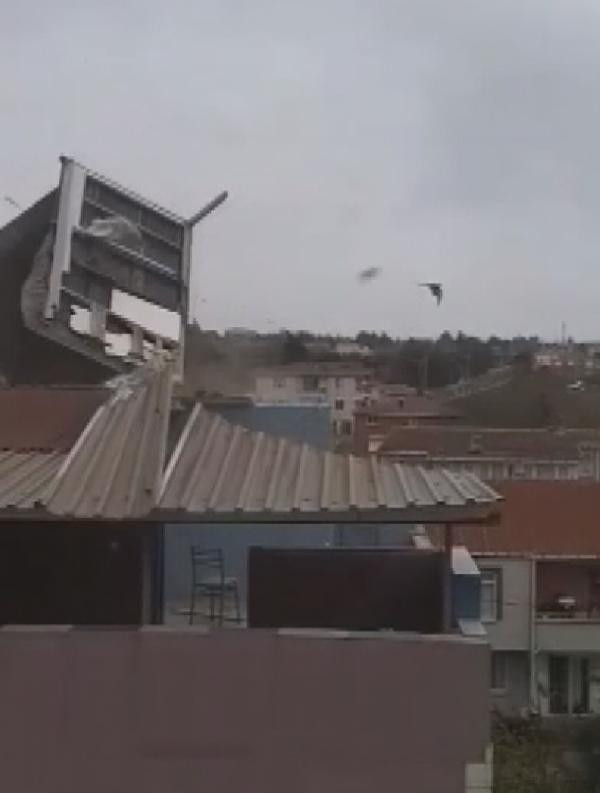 İstanbul'u lodos vurdu. İşte fırtınadan görüntüler - Resim: 4