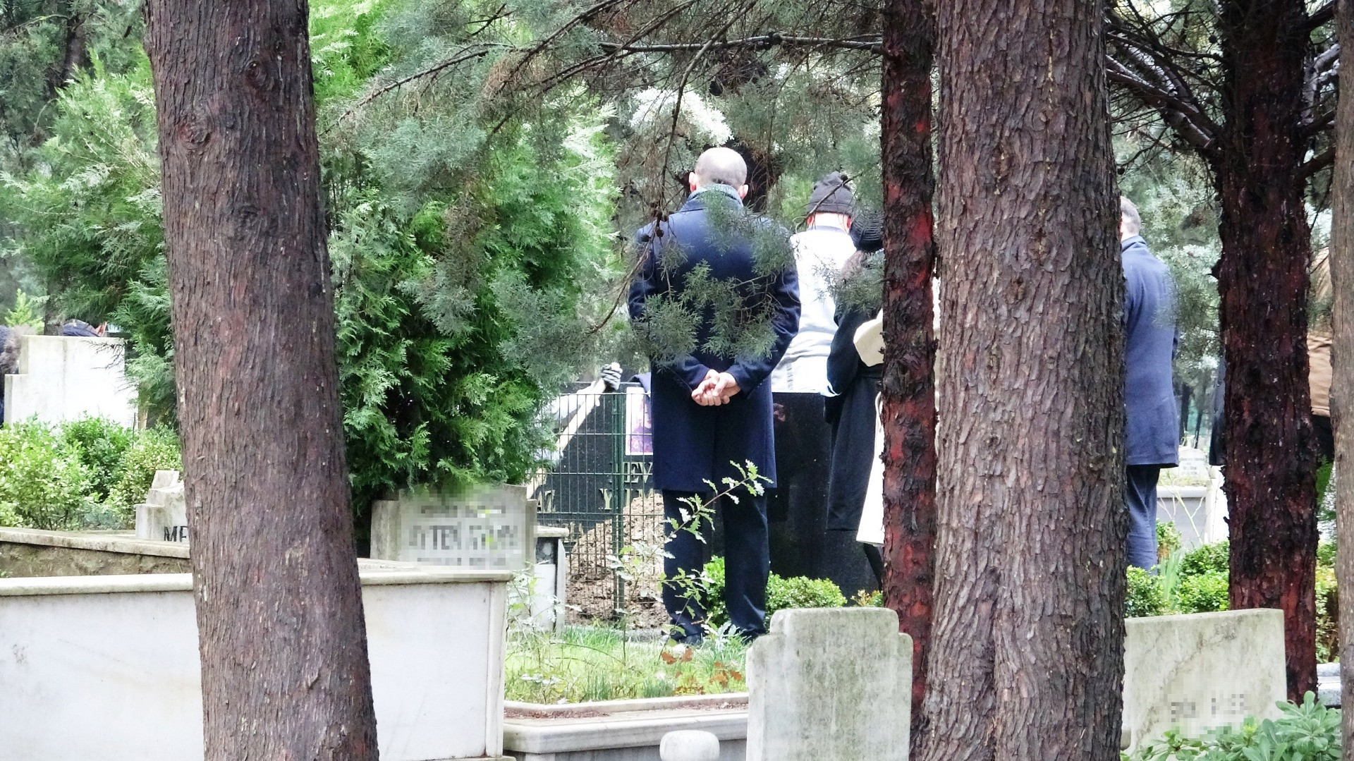 Babalık davasında ünlü tekstilci Ahmet Necati Yılmaz’ın mezarı açıldı - Resim: 2