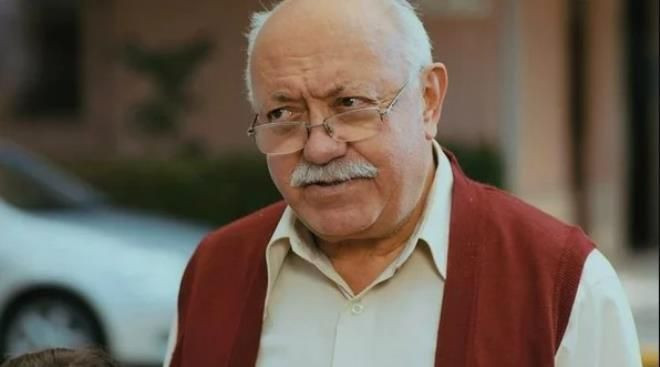 Sanat dünyası büyük kayıplar verdi! İşte 2021 yılında vefat eden ünlüler - Resim: 21