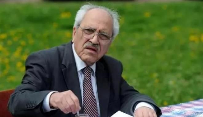 Sanat dünyası büyük kayıplar verdi! İşte 2021 yılında vefat eden ünlüler - Resim: 18