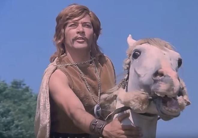 Sanat dünyası büyük kayıplar verdi! İşte 2021 yılında vefat eden ünlüler - Resim: 2