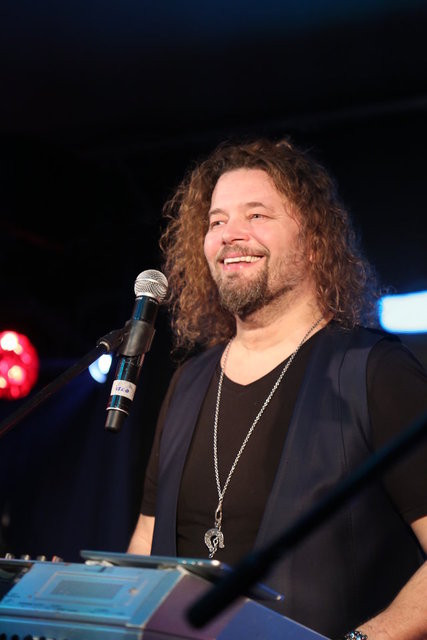 Yılbaşında hangi sanatçı nerede sahne alacak? İşte isim isim o liste - Resim: 17