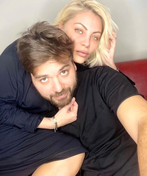 İkiz bebek bekleyen Seray Sever karnı burnunda pozlarını ilk kez paylaştı - Resim: 7