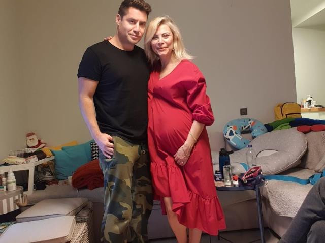 İkiz bebek bekleyen Seray Sever karnı burnunda pozlarını ilk kez paylaştı - Resim: 6