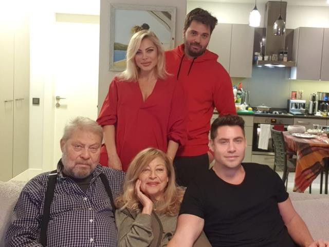 İkiz bebek bekleyen Seray Sever karnı burnunda pozlarını ilk kez paylaştı - Resim: 2