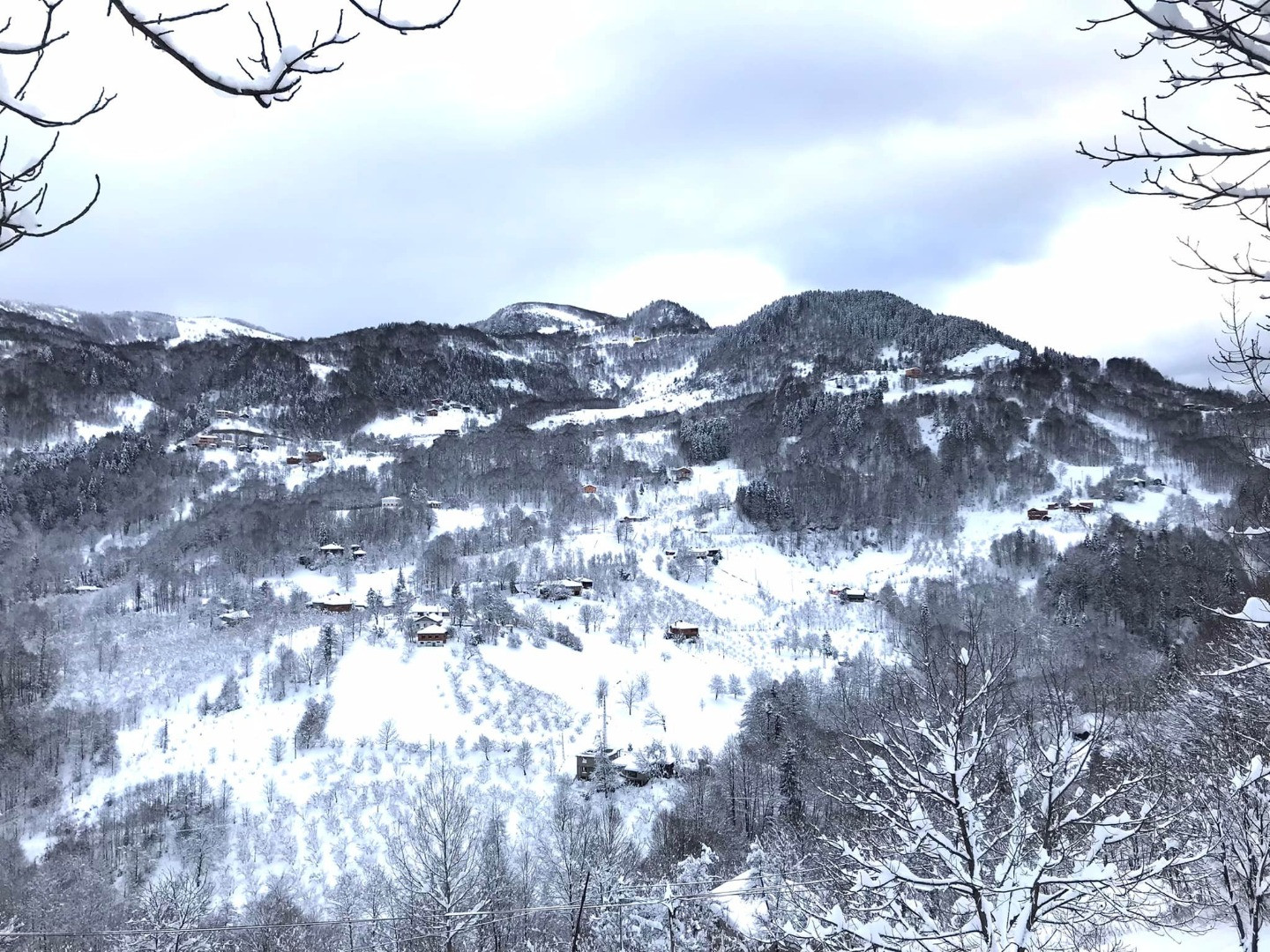 Beyaz esaret. 963 köy ve mahalle yolu kapandı - Resim: 1