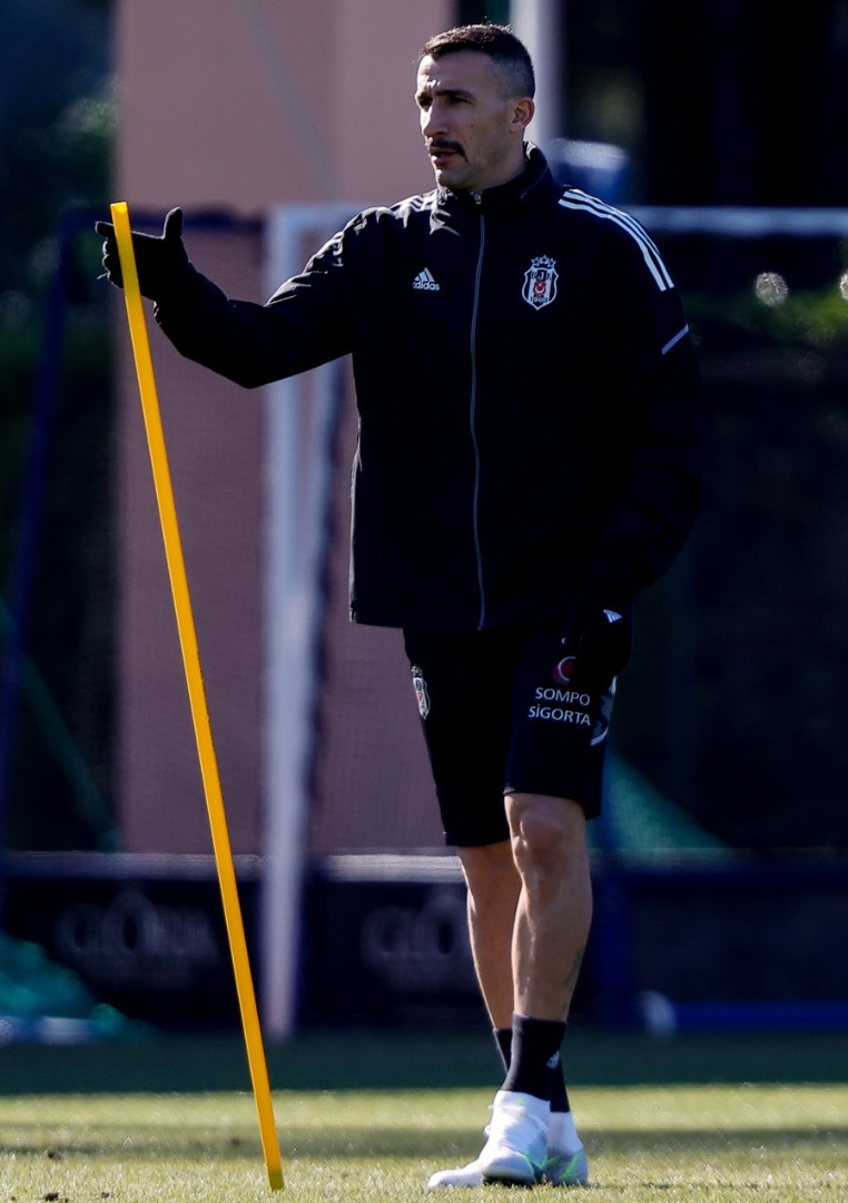 Beşiktaş 10 eksikle çalıştı - Resim: 8