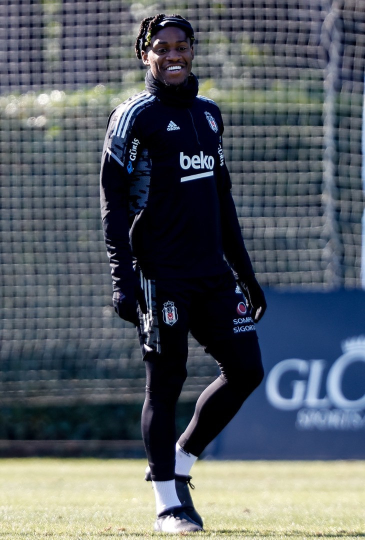 Beşiktaş 10 eksikle çalıştı - Resim: 3