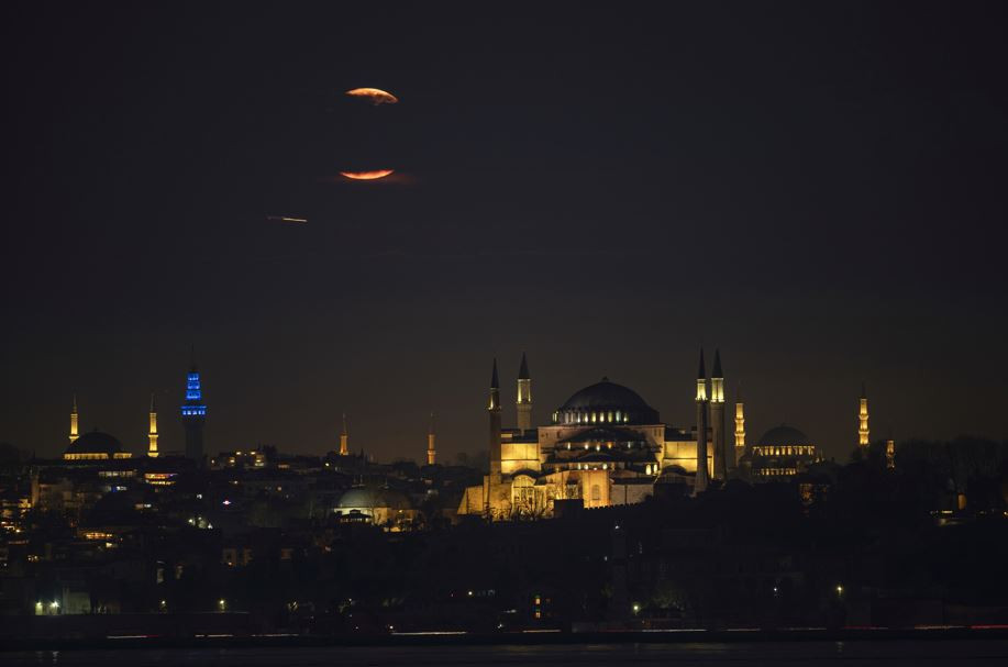 Dolunay İstanbul'da göz kamaştırdı! Ressamın tualinden çıkmış gibi... - Resim: 4