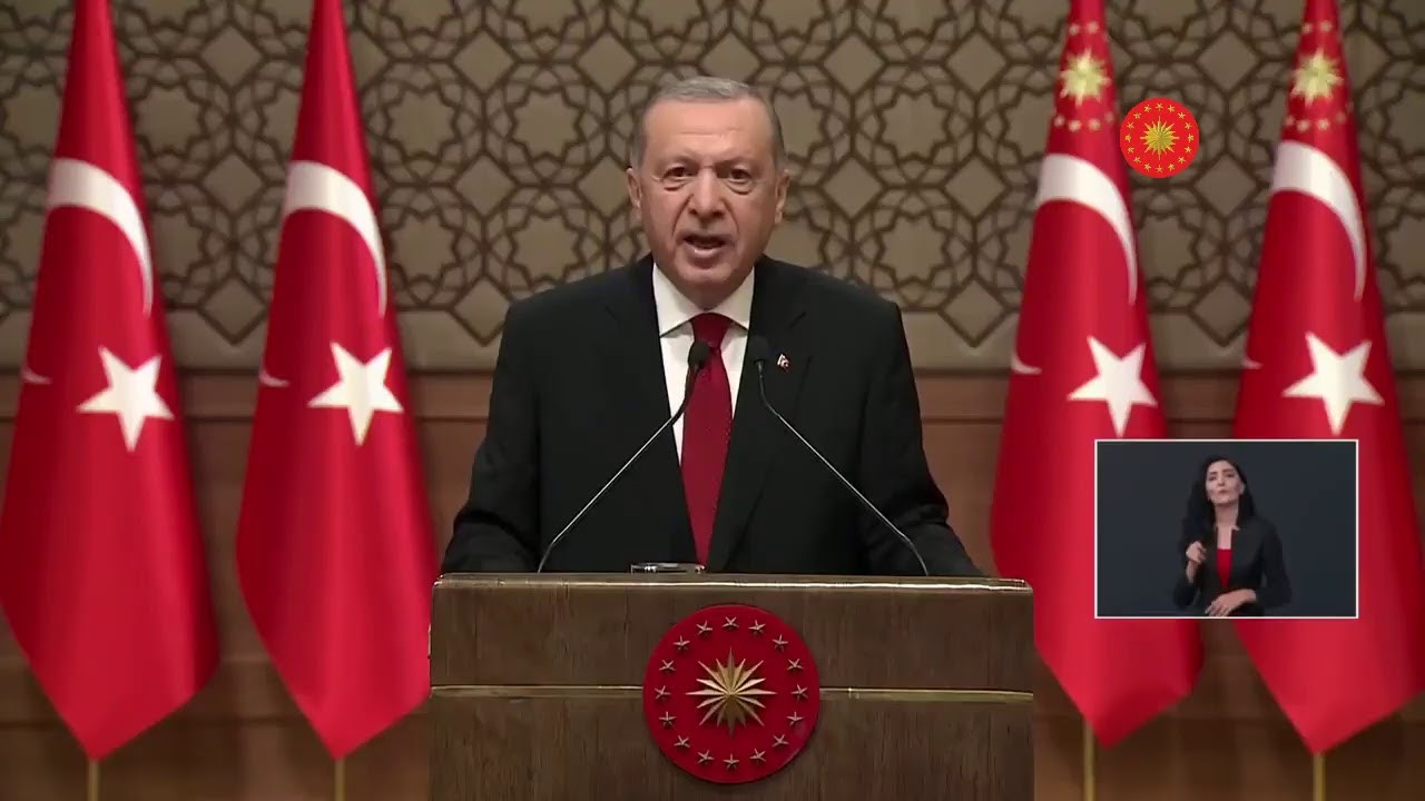 Kabine bugün toplanıyor. Masada elektrik faturaları var - Resim: 8