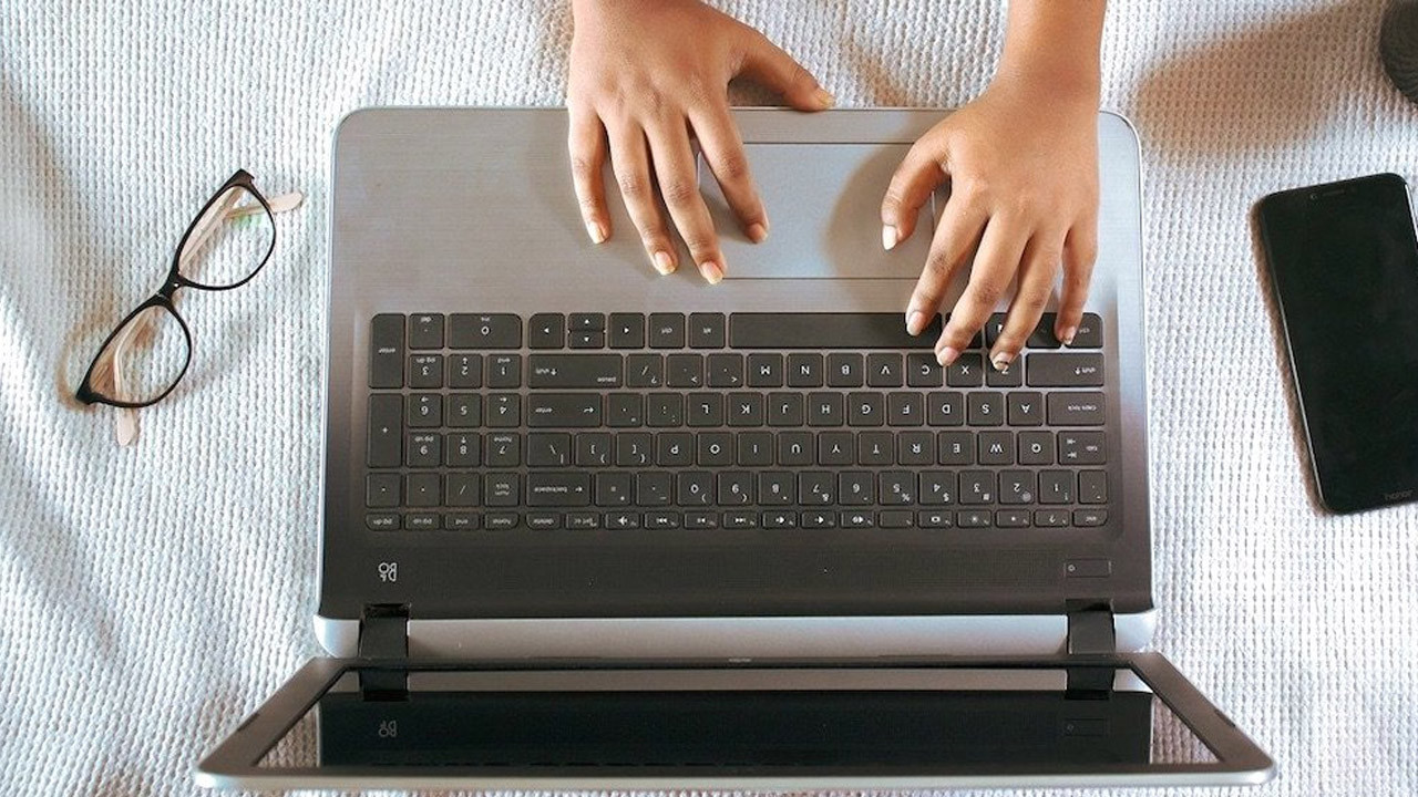 Lenovo'dan yeni laptoplar tanıtıldı. İşte özellikleri... - Resim: 1