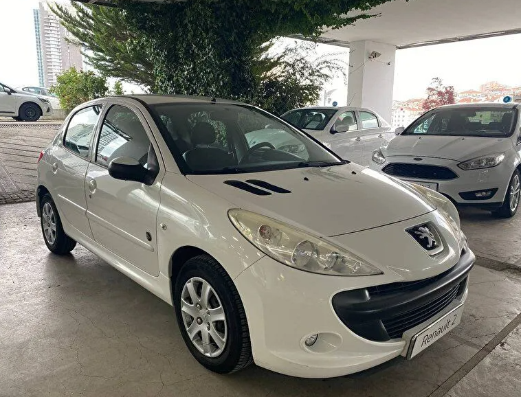 100 bin TL altında en iyi hatchback araçlar! - Resim: 8