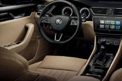 Bu fiyata Skoda Superb'i kaçırmayın! İndirim sadece 15 gün geçerli... - Resim: 5