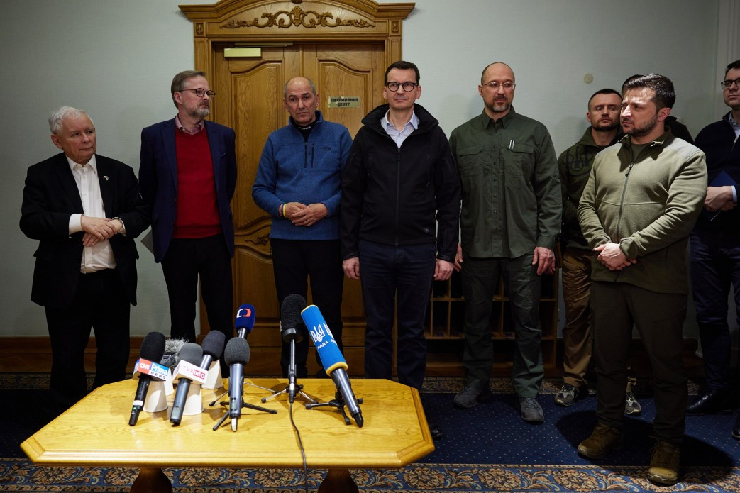 Polonya, Çekya ve Slovenya başbakanları Kiev'de - Resim: 34