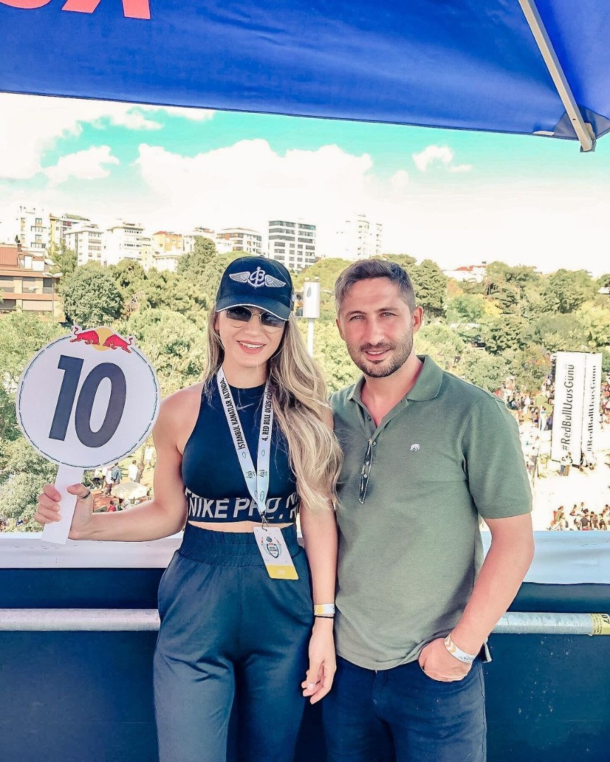 Yağmur Sarıoğlu artık otobüs şoförü - Resim: 18